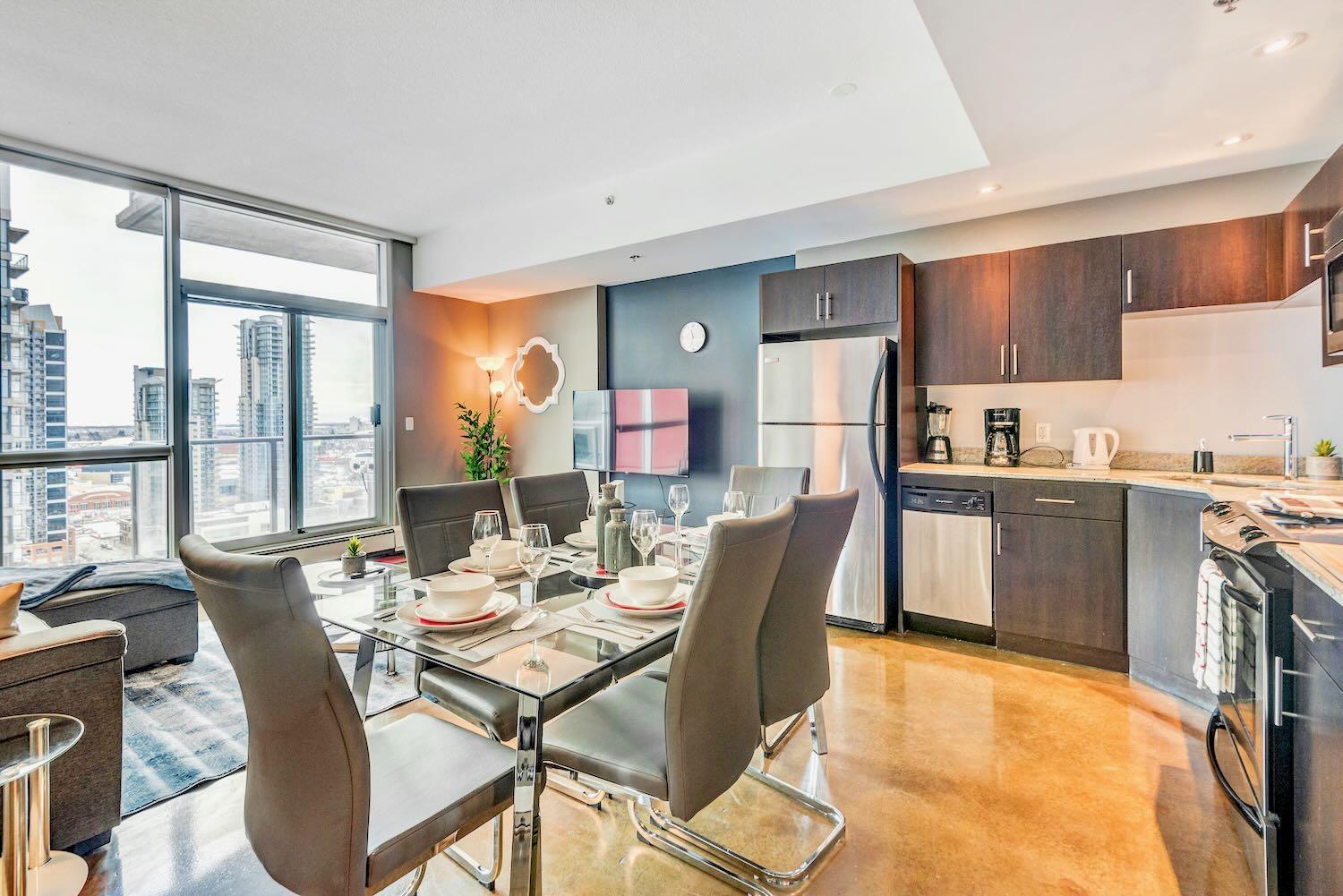 Modern 2Br Condo - King Bed - Downtown City Views カルガリー エクステリア 写真