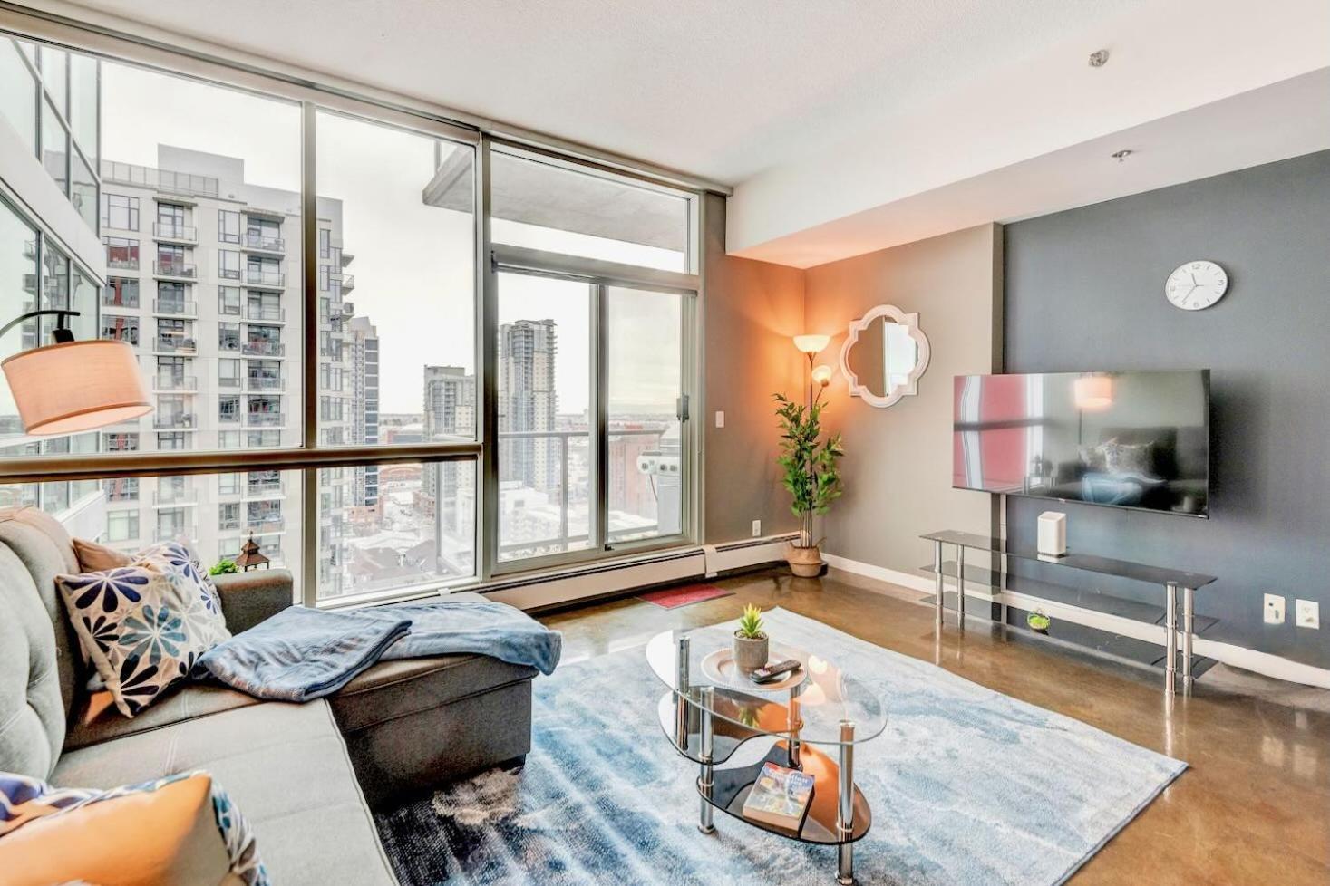 Modern 2Br Condo - King Bed - Downtown City Views カルガリー エクステリア 写真